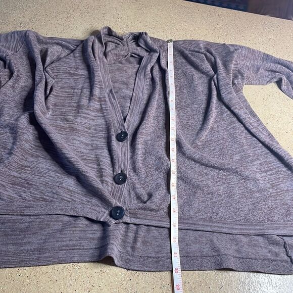Hinge Lagenlook oversized cropped button up cardigan sweater - Picture 12 of 14